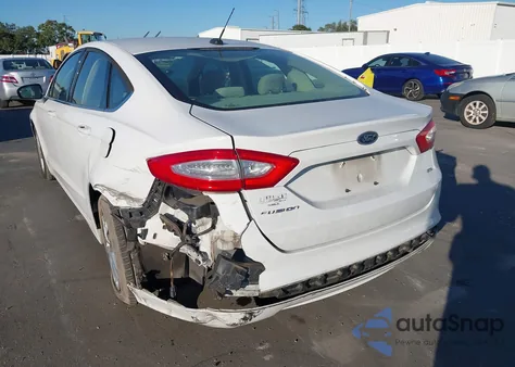 2013 Ford Fusion Se z USA, uszkodzony, nr VIN 3FA6P0H70DR195150